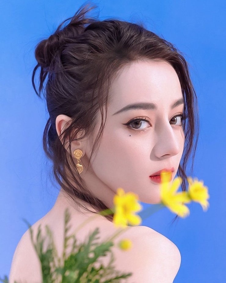 Picture of Dilraba Dilmurat