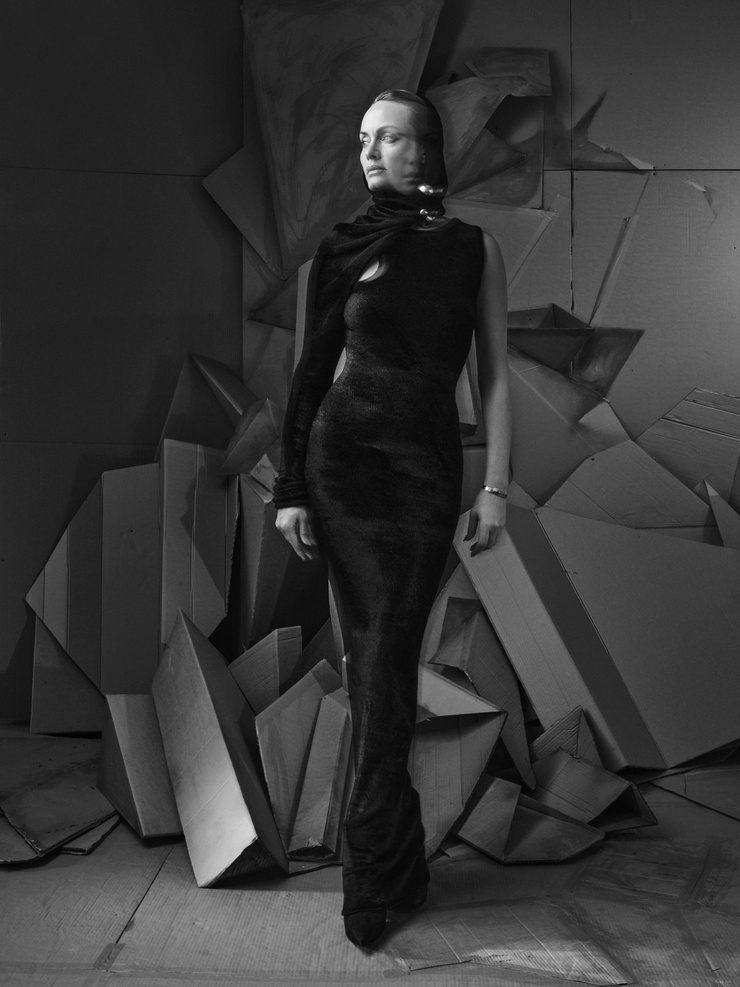 Picture of Amber Valletta