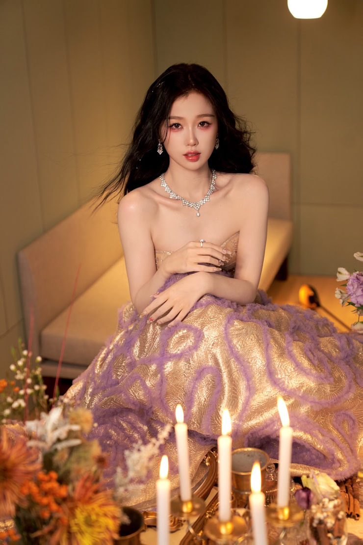 Picture of Esther Yu