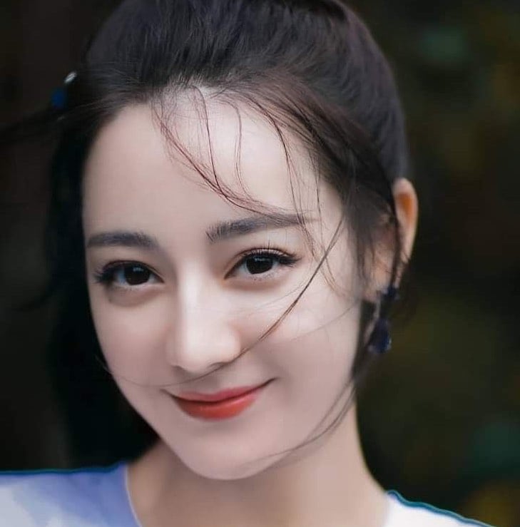 Picture of Dilraba Dilmurat