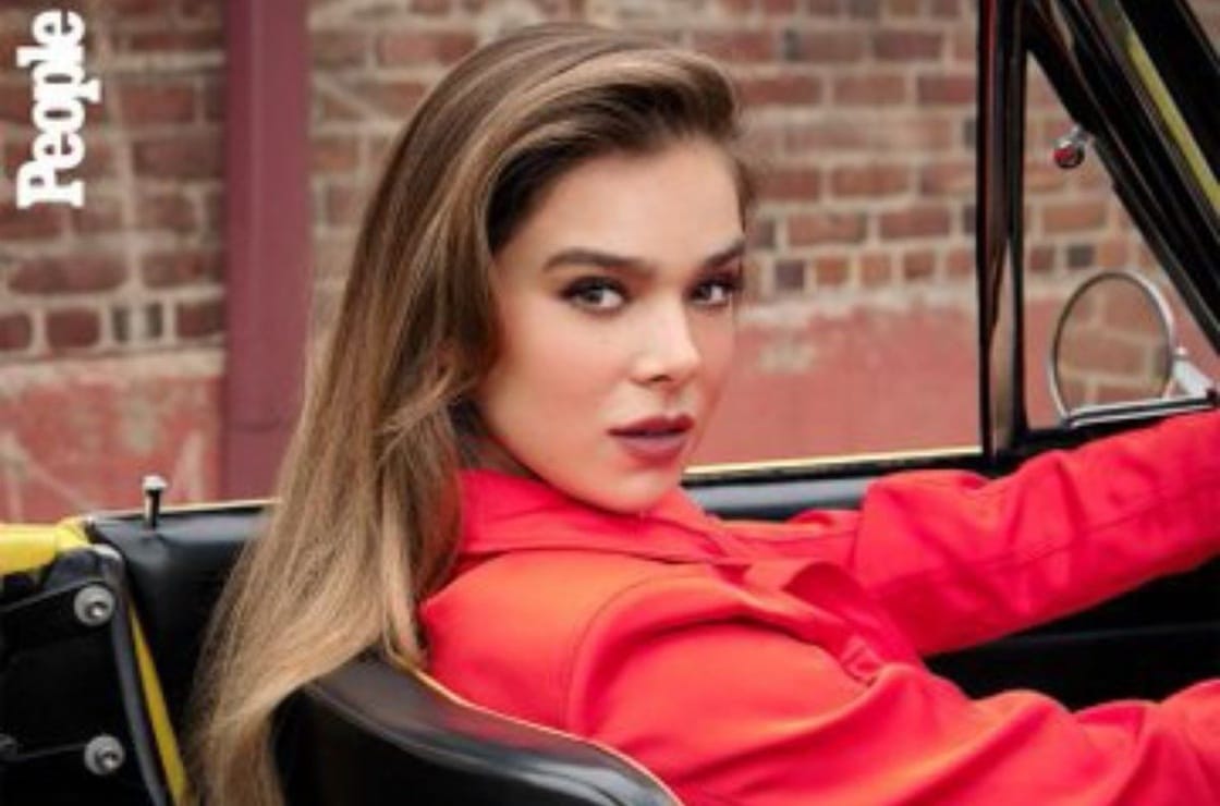 Hailee Steinfeld image