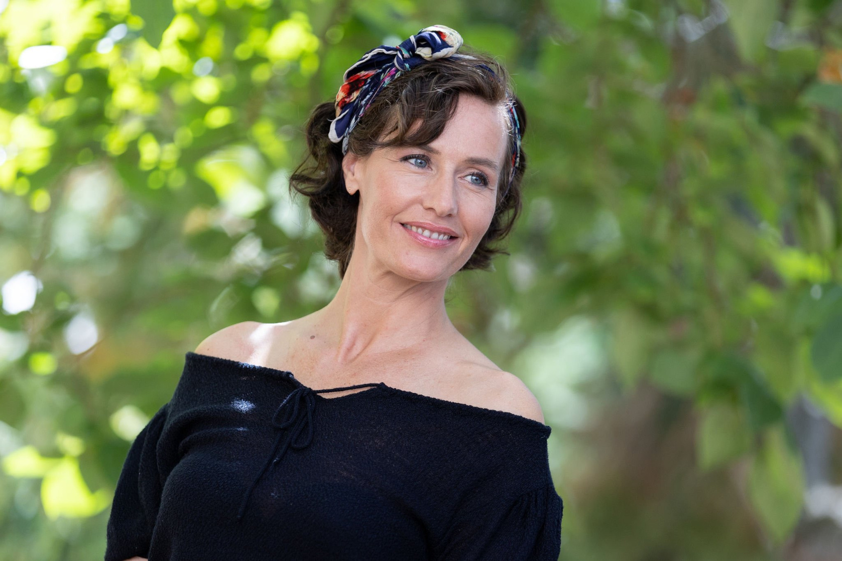 Cécile De France