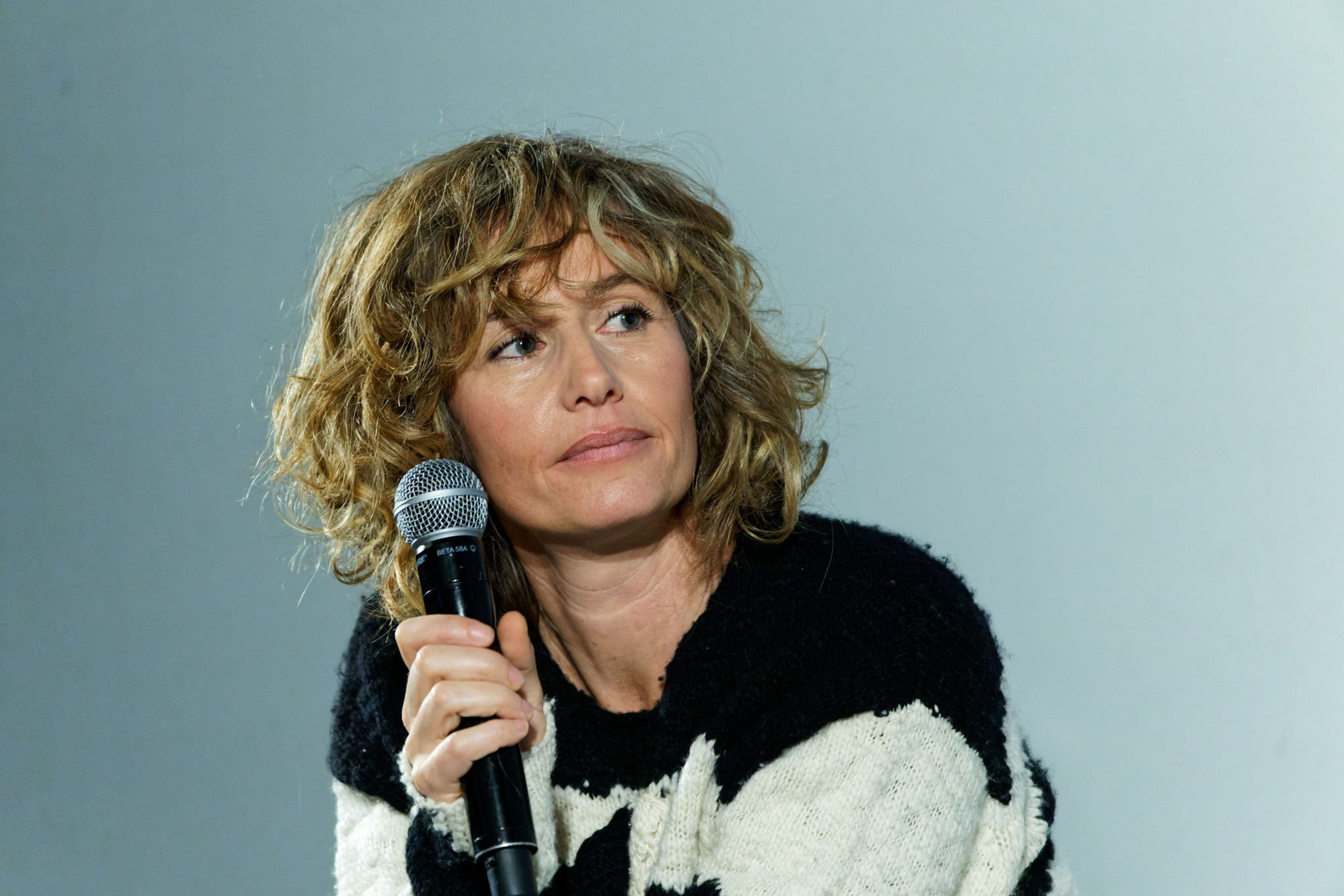 Cécile De France
