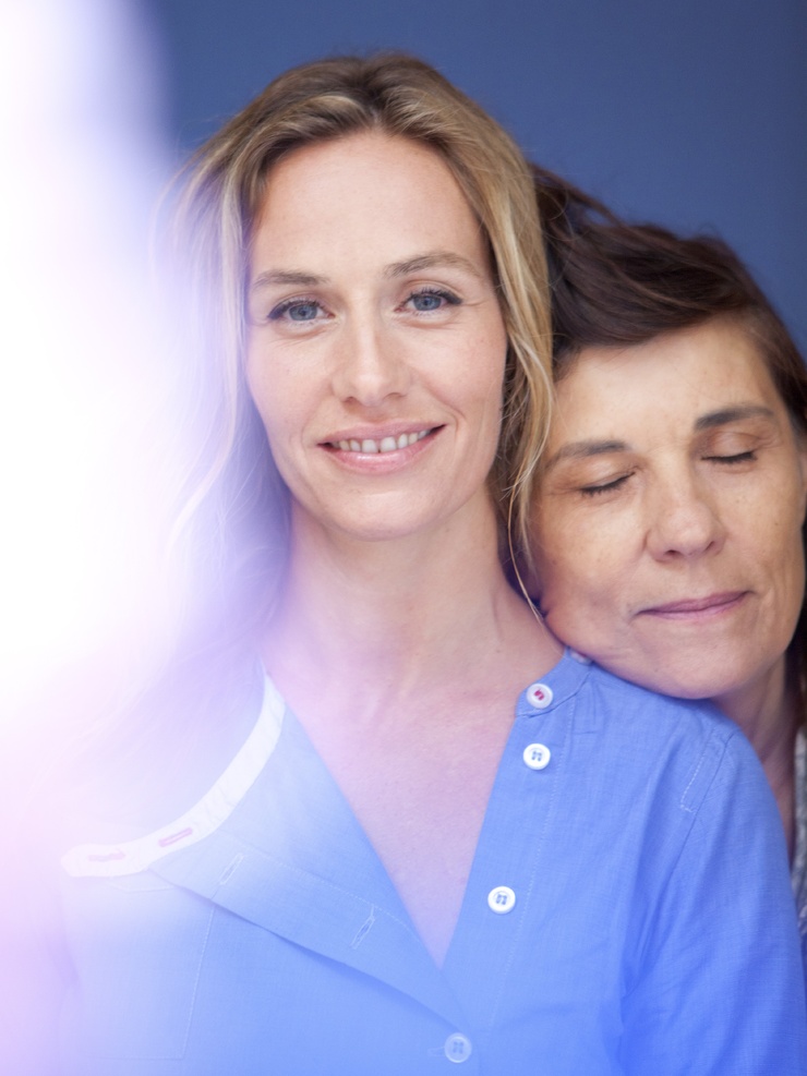 Cécile De France picture