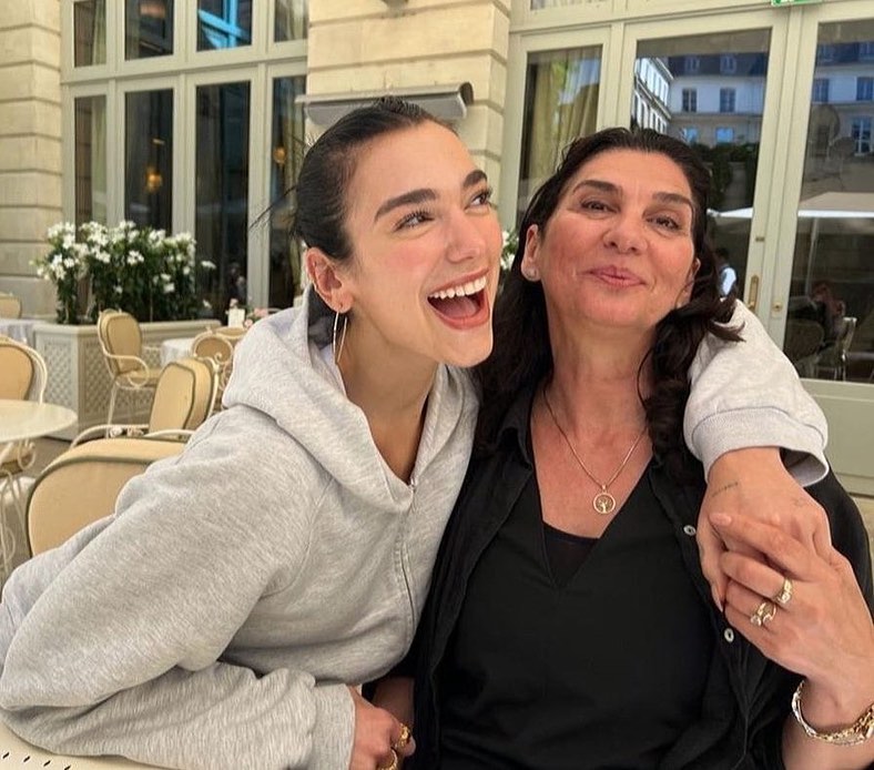 Dua Lipa