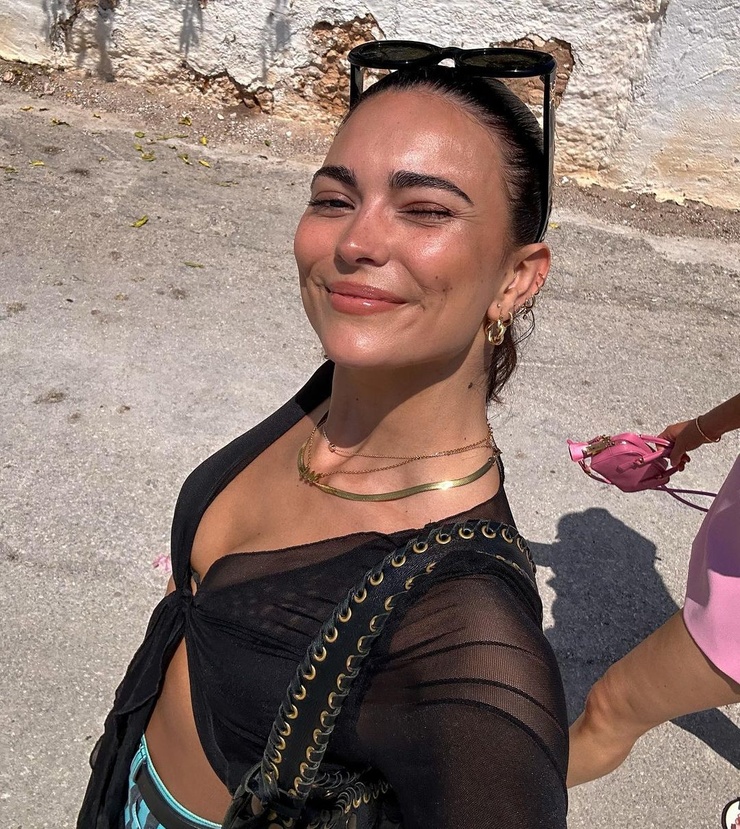 Picture of Kyra Santoro