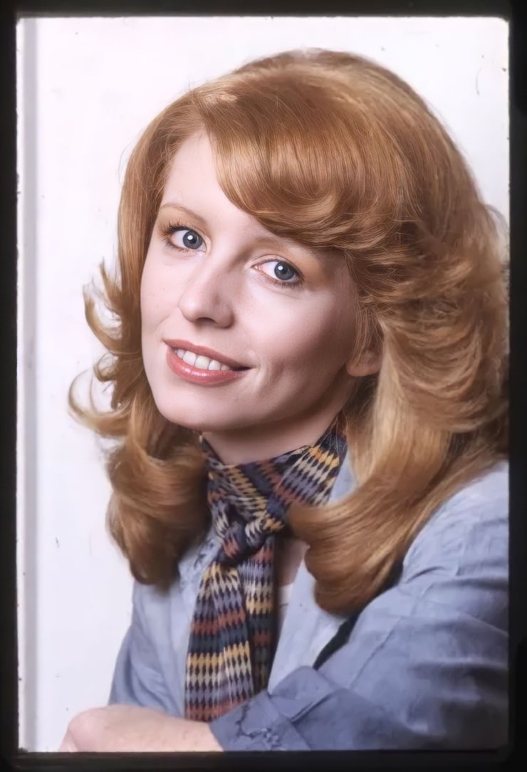 Picture Of Jane Asher   740full Jane Asher 