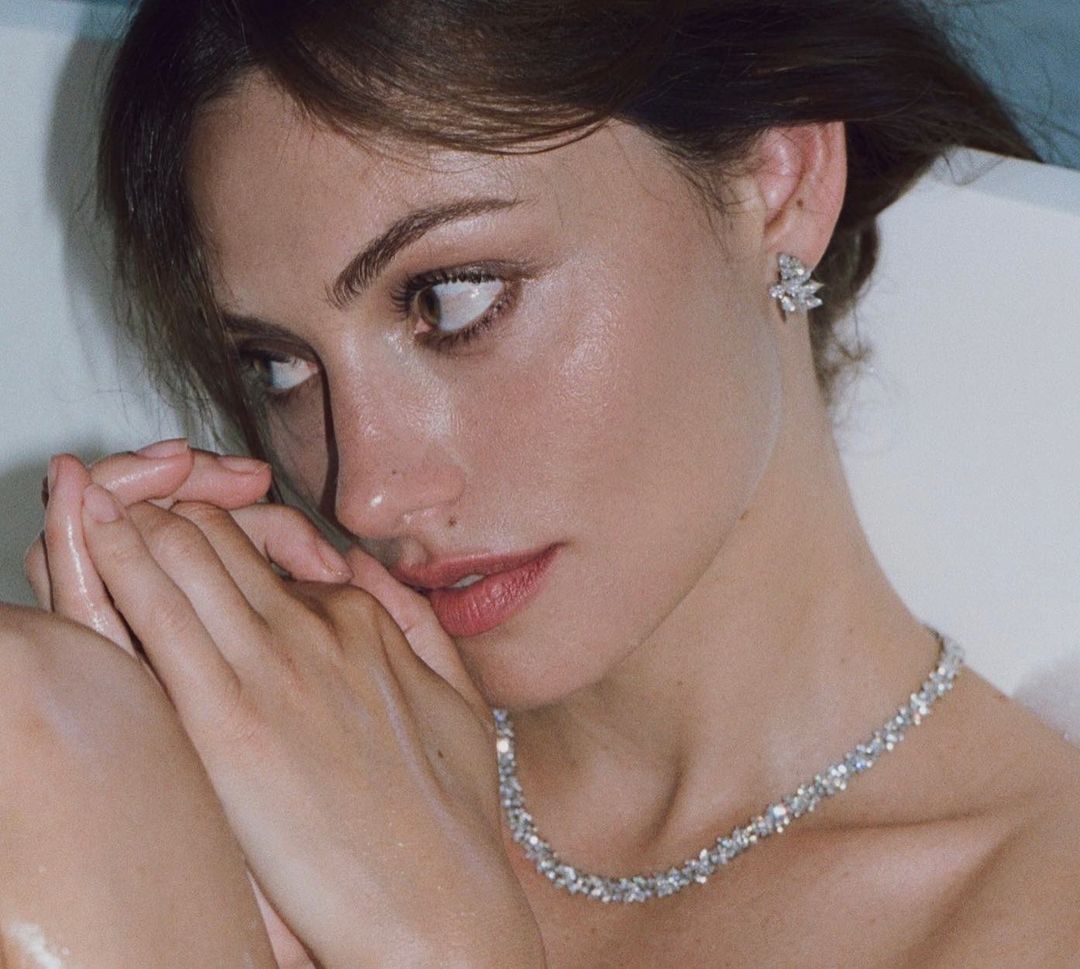 Phoebe Tonkin