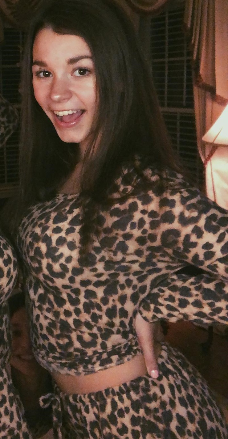 Image of Nikki Woods