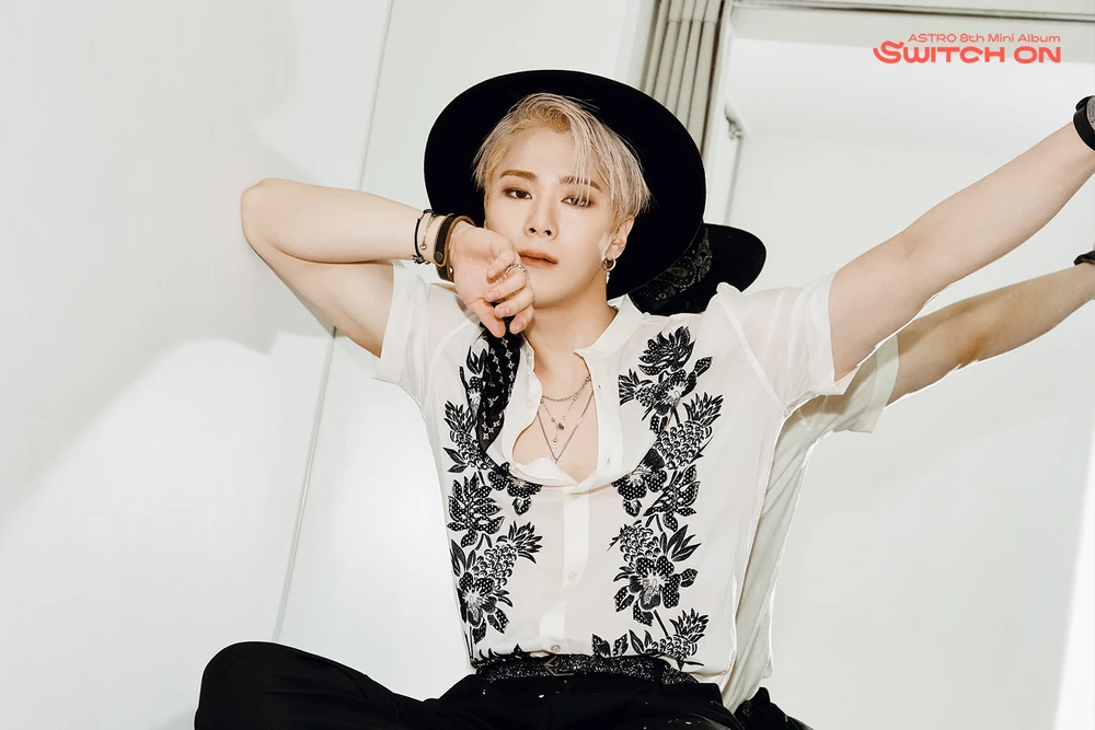 Moon-Bin