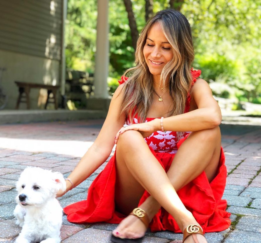Mary Gamarra Bio