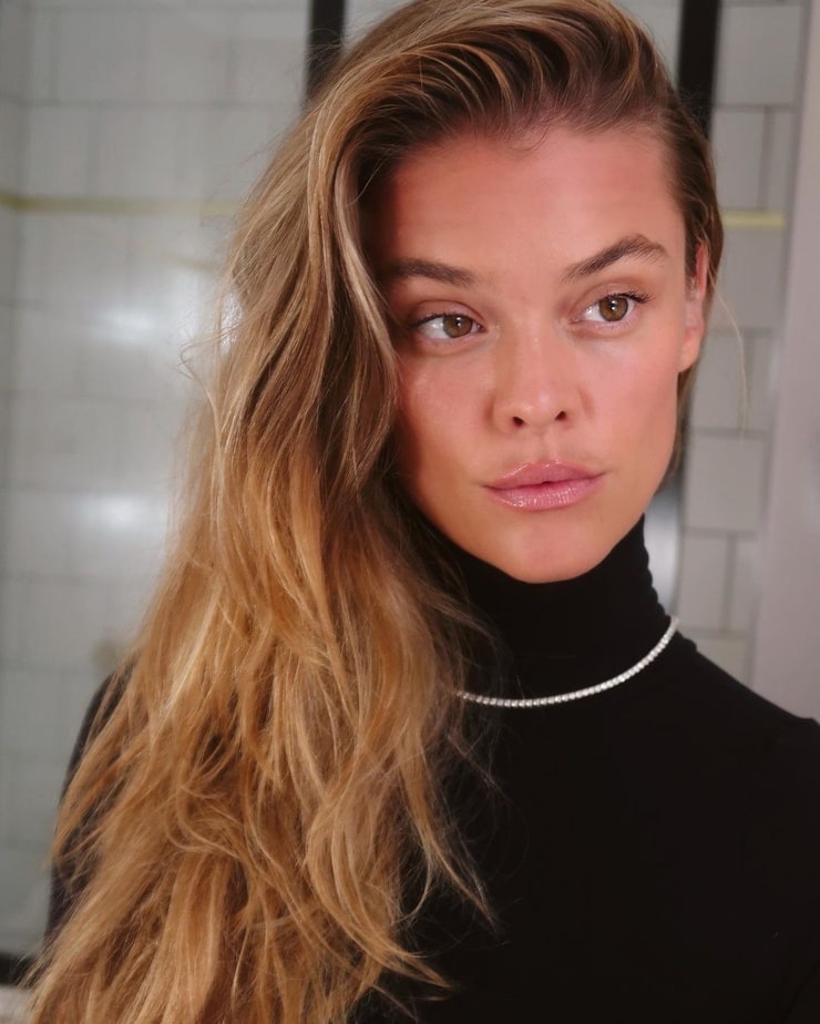 Nina Agdal picture