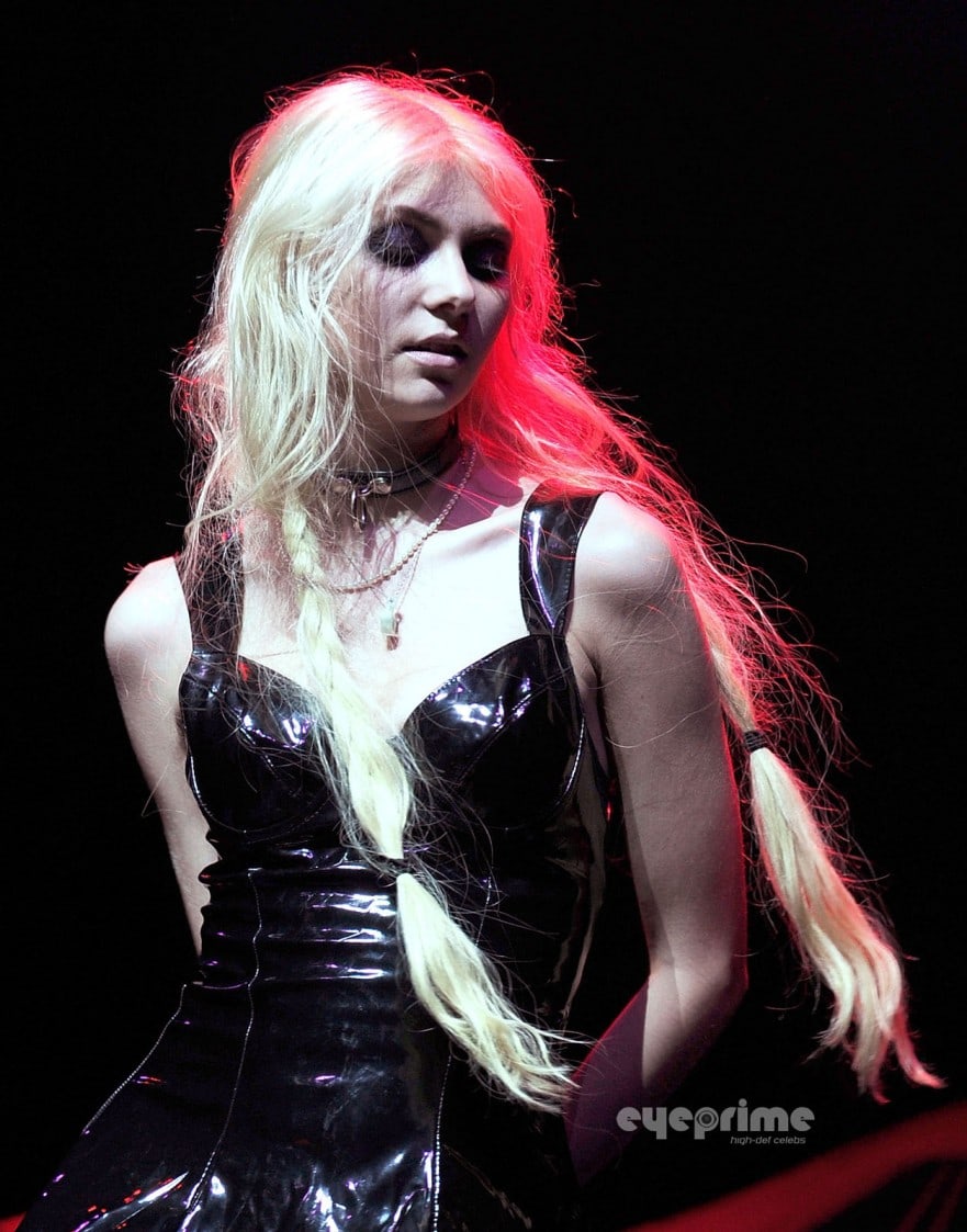 Image of Taylor Momsen