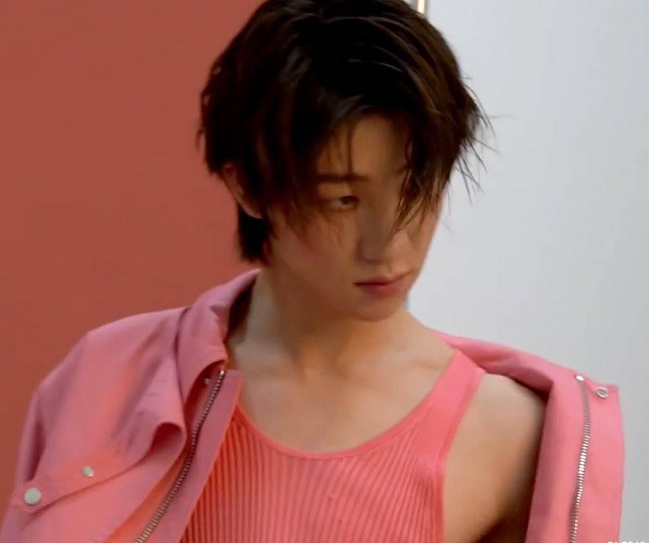 Minghao Xu
