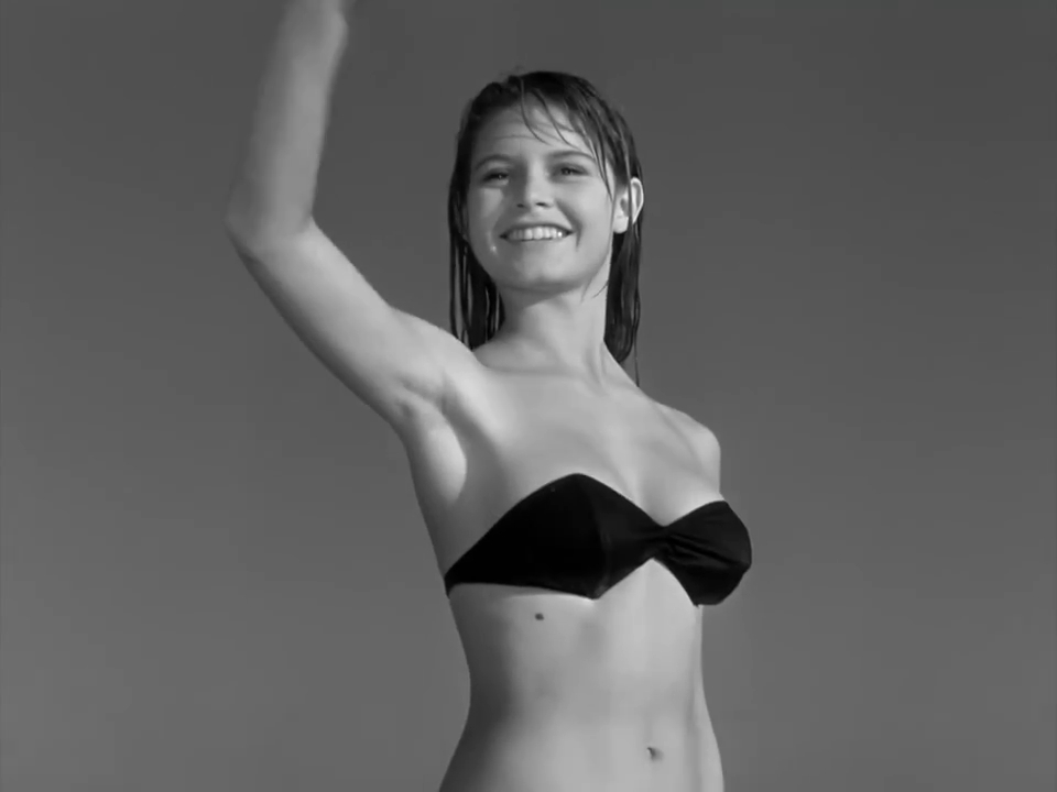 The Girl in the Bikini                                  (1952)