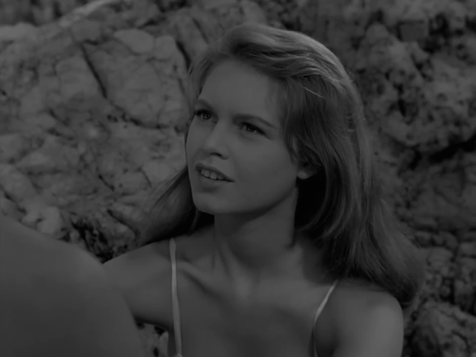 The Girl in the Bikini                                  (1952)