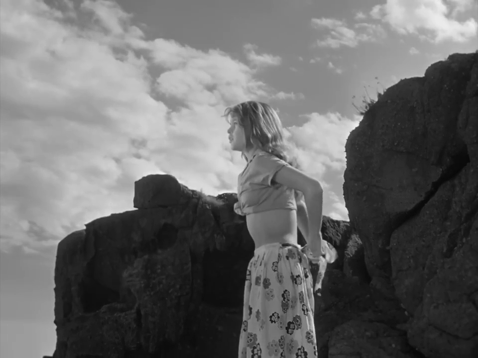 The Girl in the Bikini                                  (1952)
