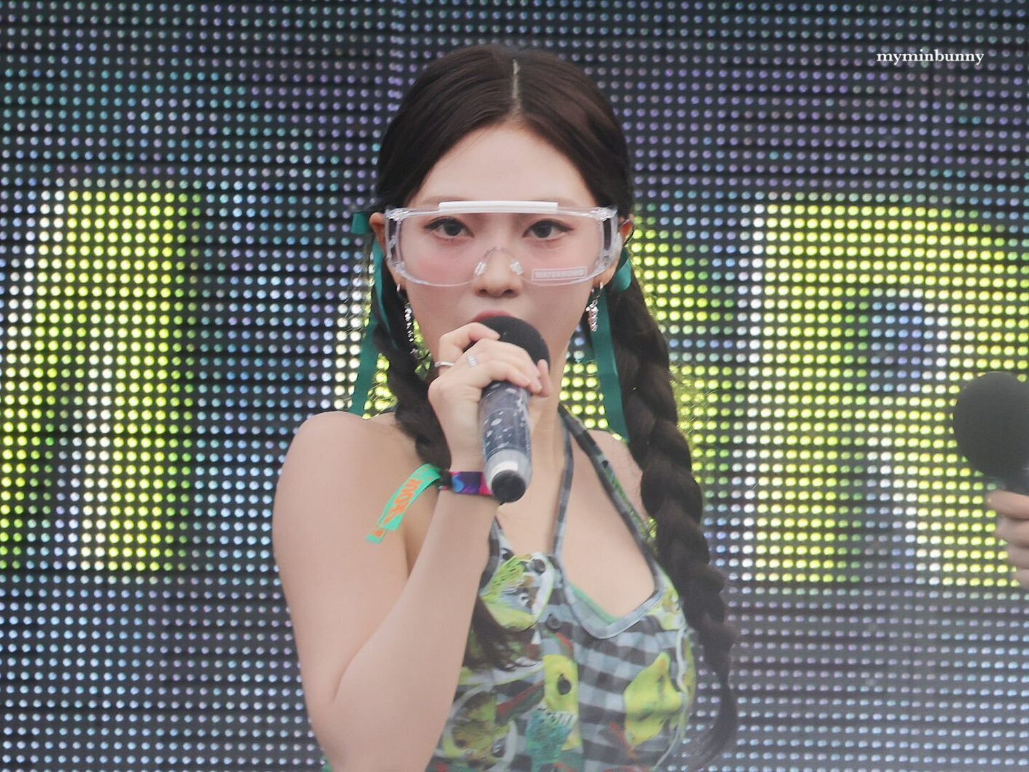 Yizhuo Ning