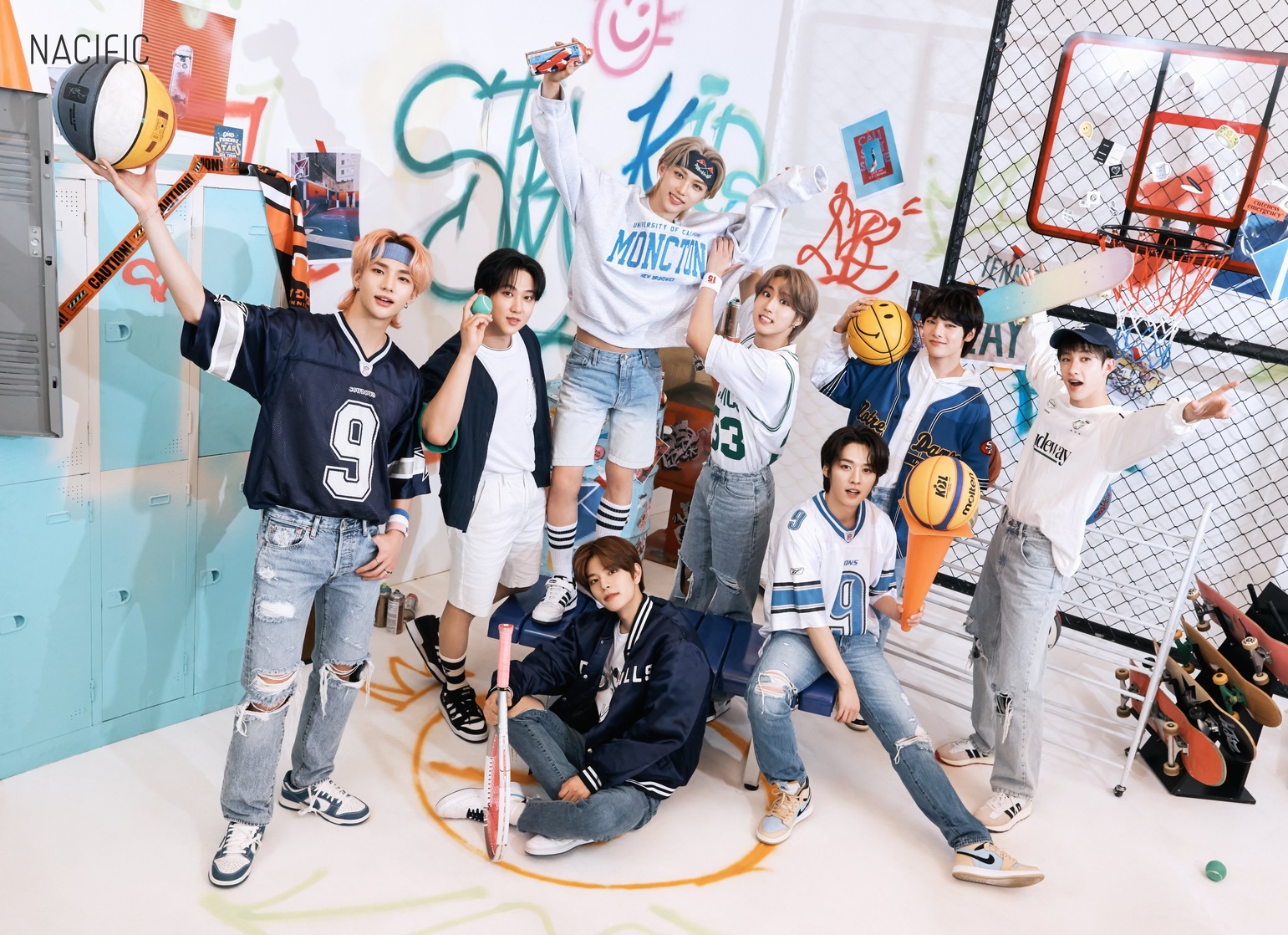 Stray Kids