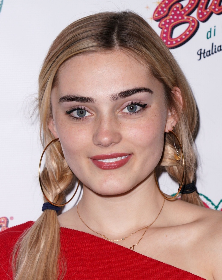 Meg Donnelly (2018)