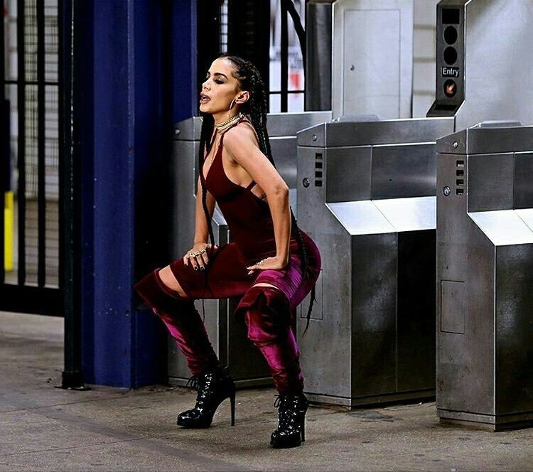 Anitta: Paradinha Anitta: Paradinha