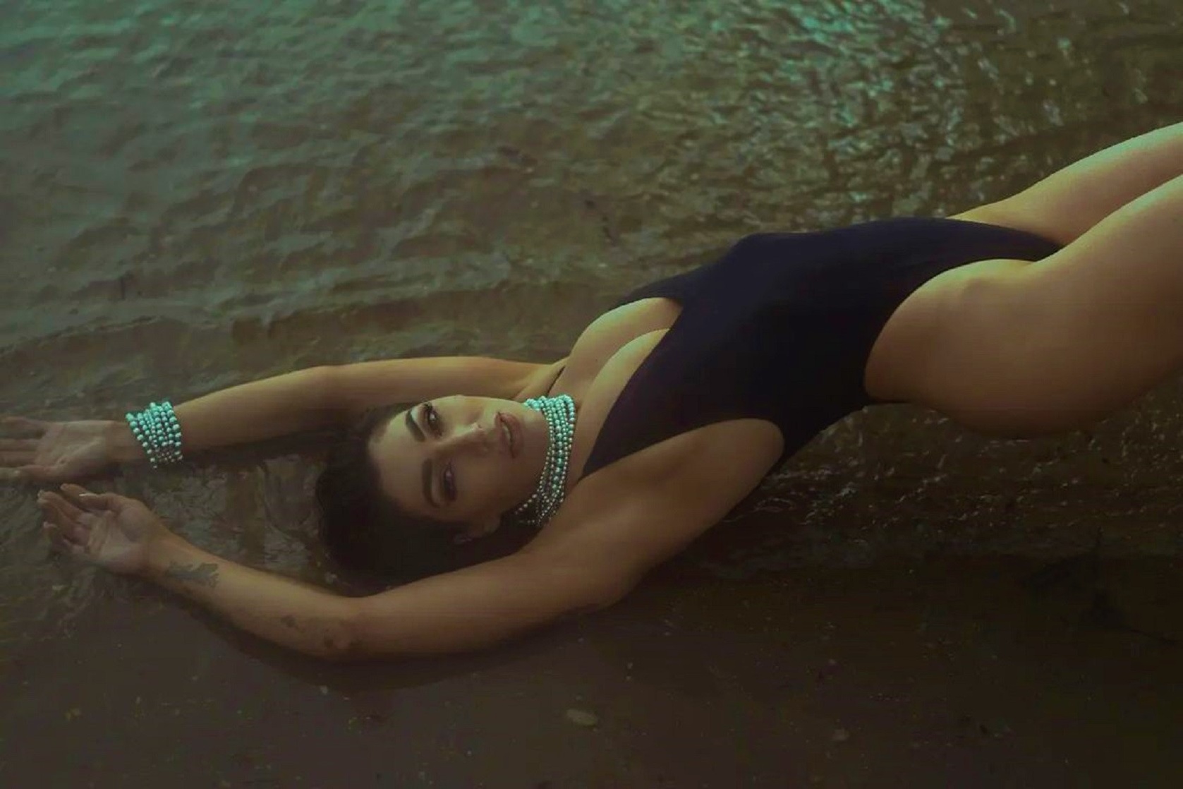 Ella Cainzos