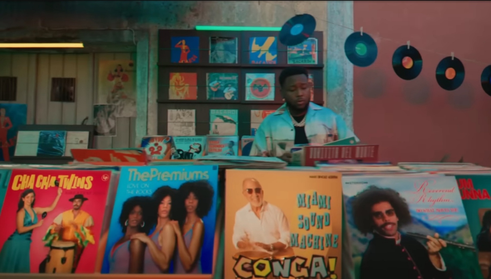 Picture of Leslie Grace & Meek Mill Boi1da Conga