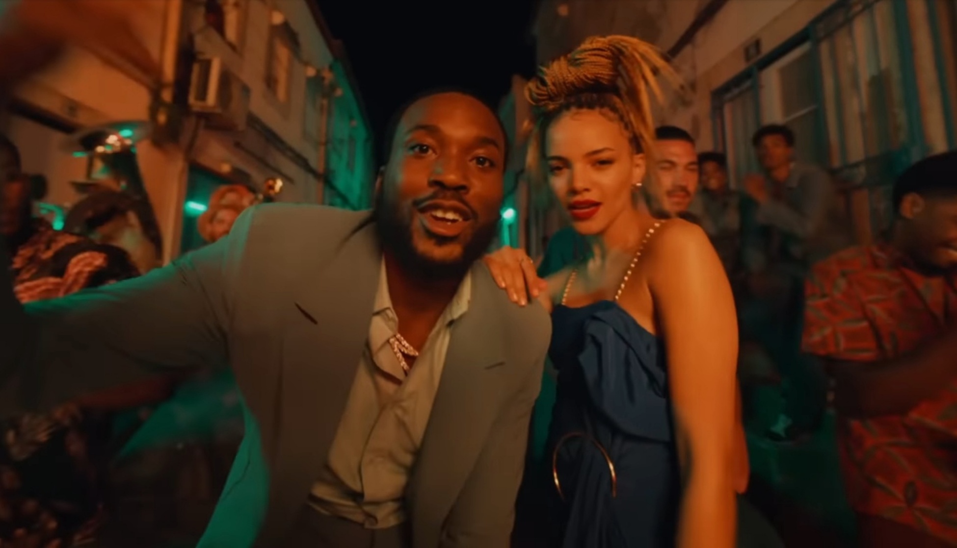 Picture of Leslie Grace & Meek Mill Boi1da Conga