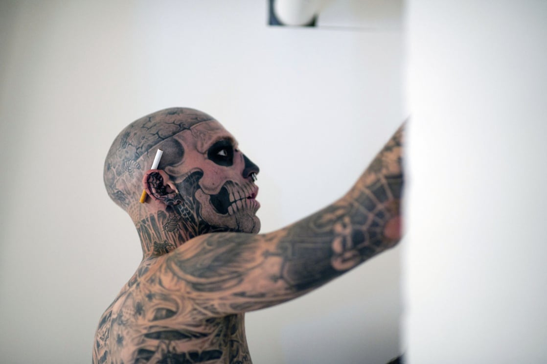 зомби татуированный