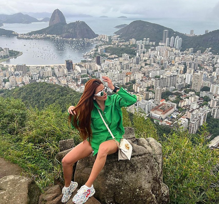 Mandi Meza