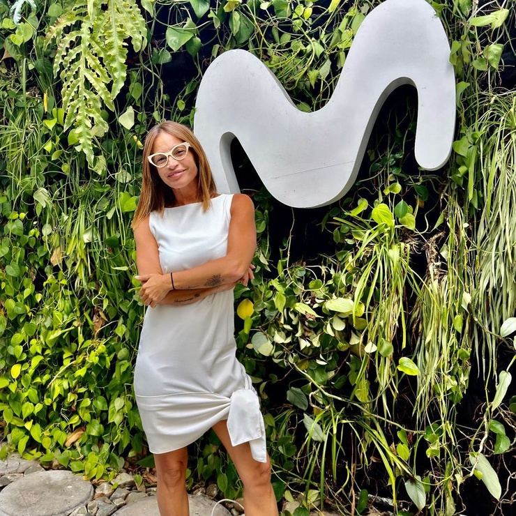 Claudia Fernández picture