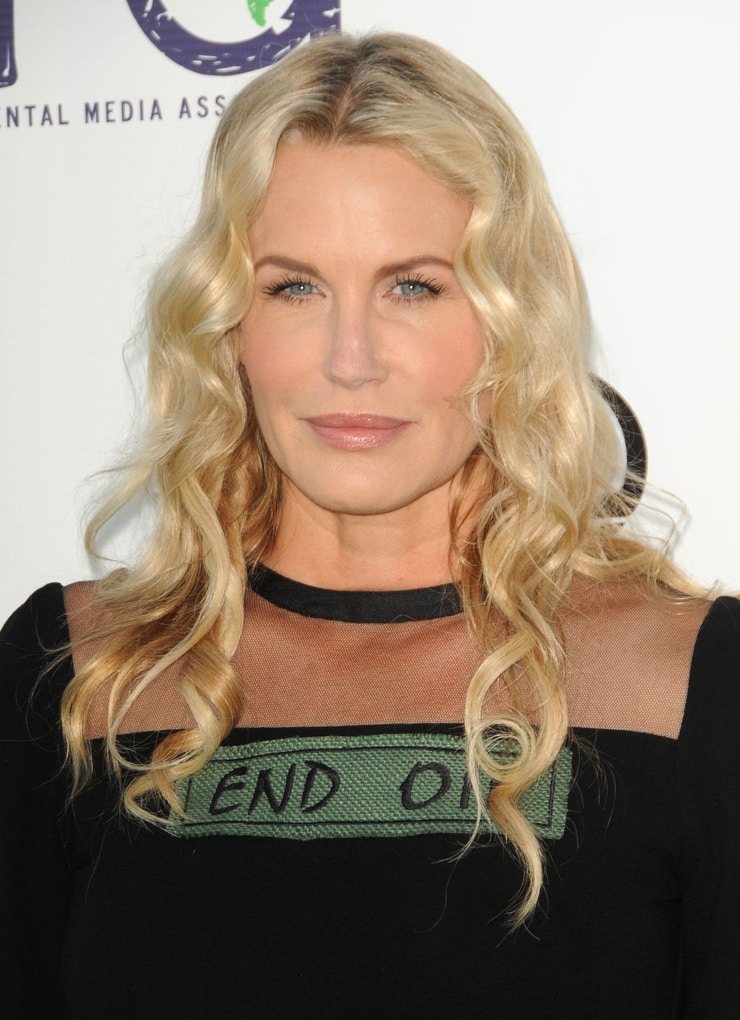 Daryl Hannah picture