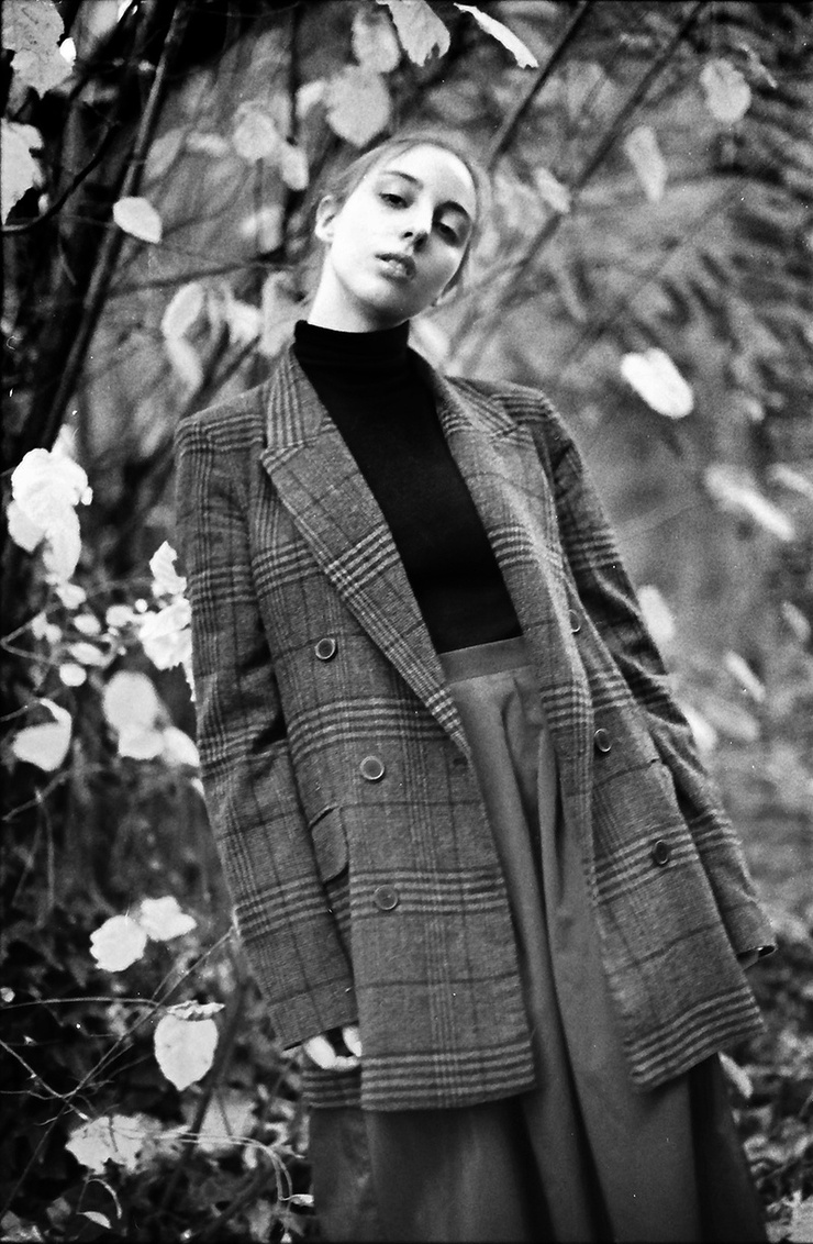 Picture of Claudia Lion