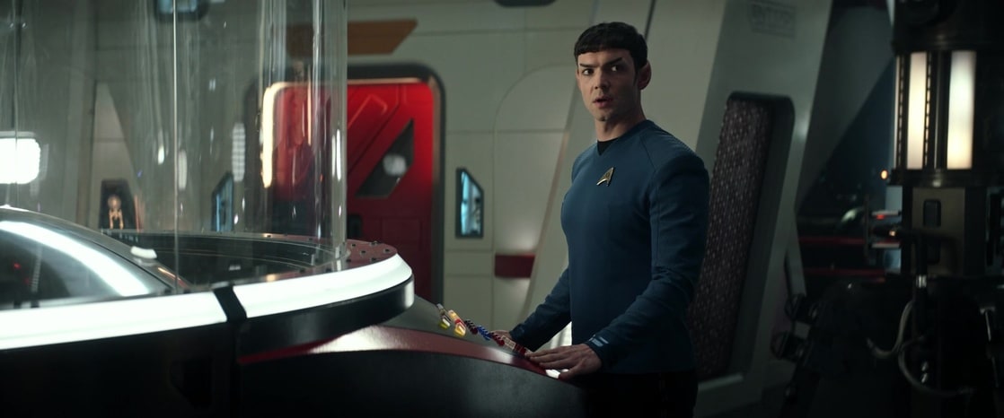 Spock (Ethan Peck)