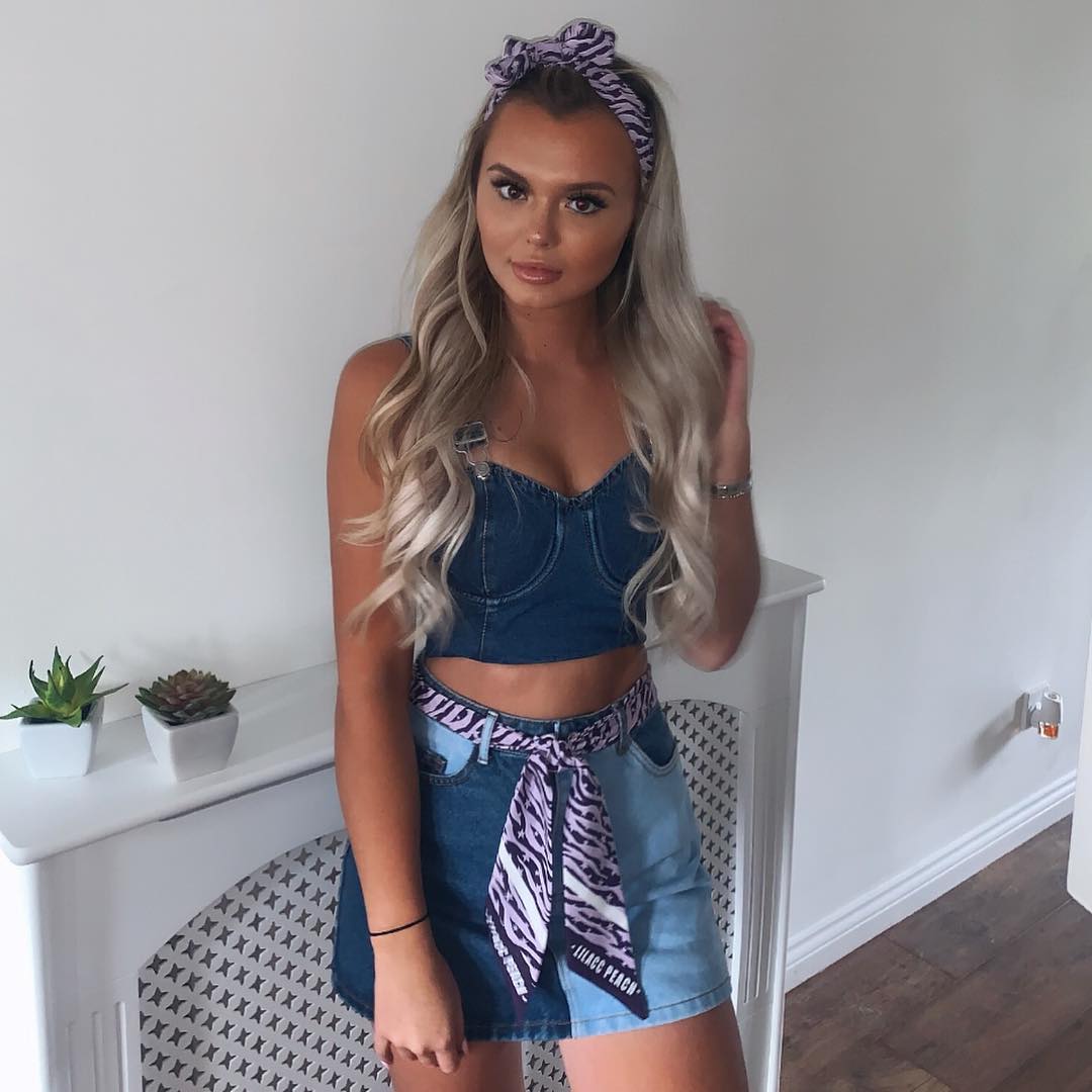 Emily Jade Bell picture