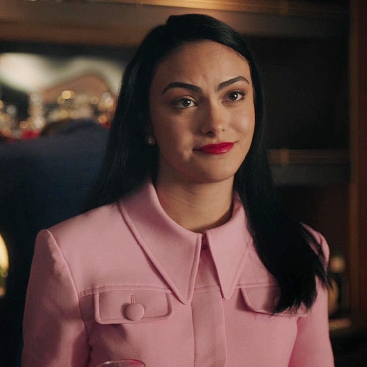 Picture of Camila Mendes