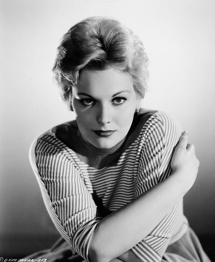 Picture of Kim Novak.