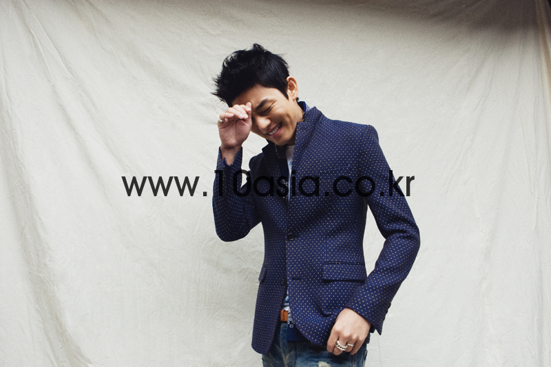 Ah In Yoo