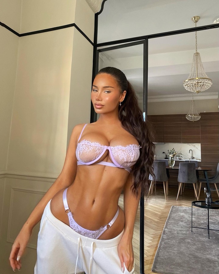 Image of Adèle Grisoni