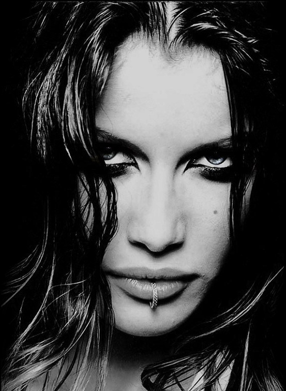 Picture of Laetitia Casta