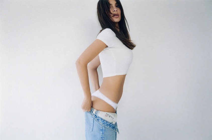 Emily Ratajkowski
