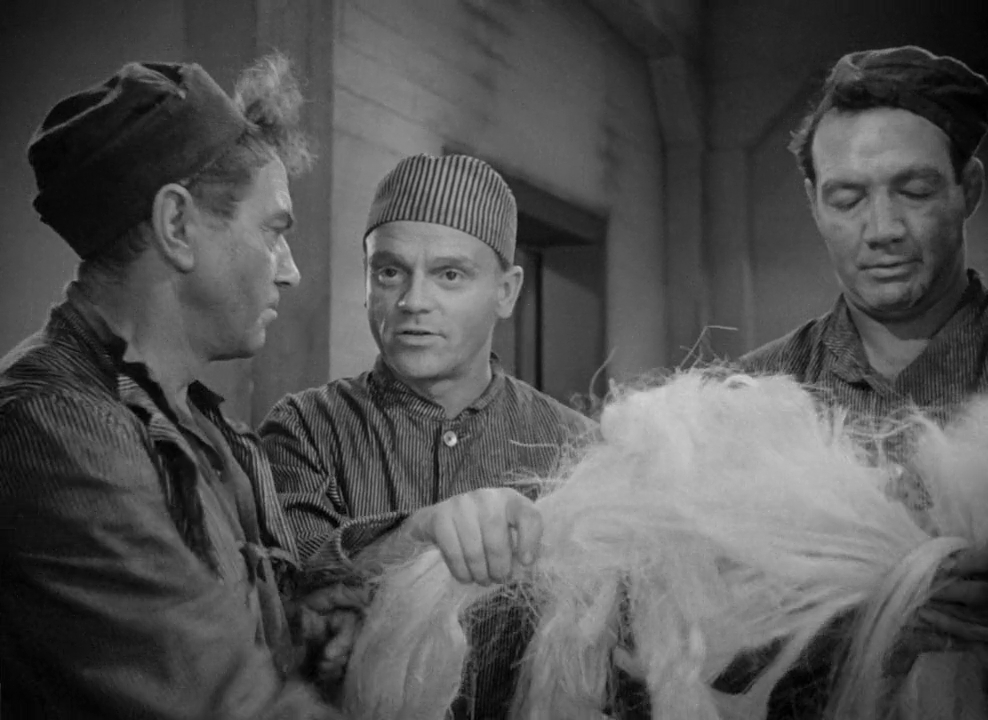 Each Dawn I Die (1939)
