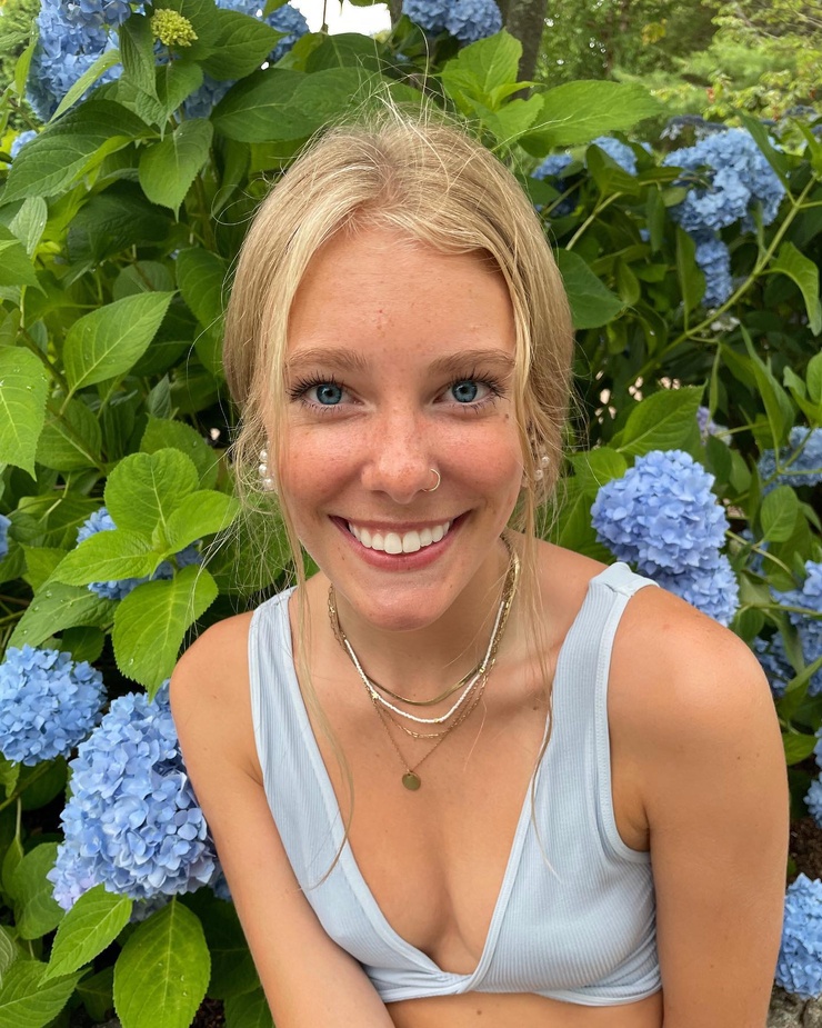 Listal List the stuff you love! Movies, TV, music, games and books