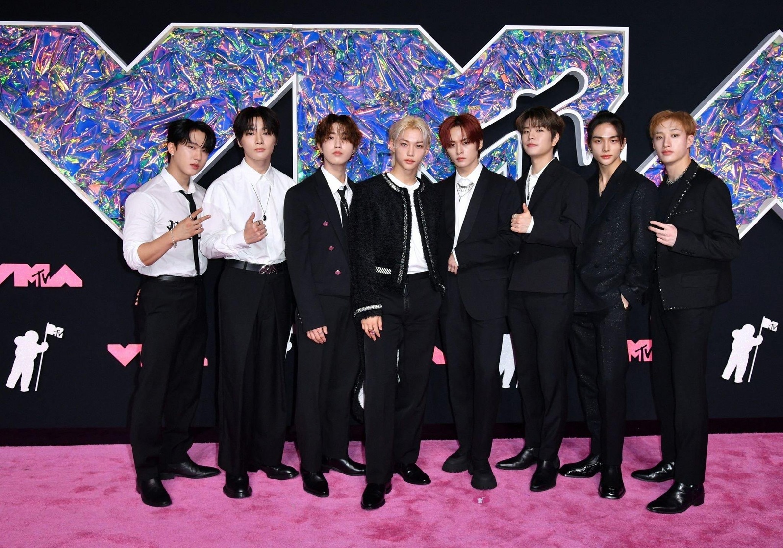 Stray Kids
