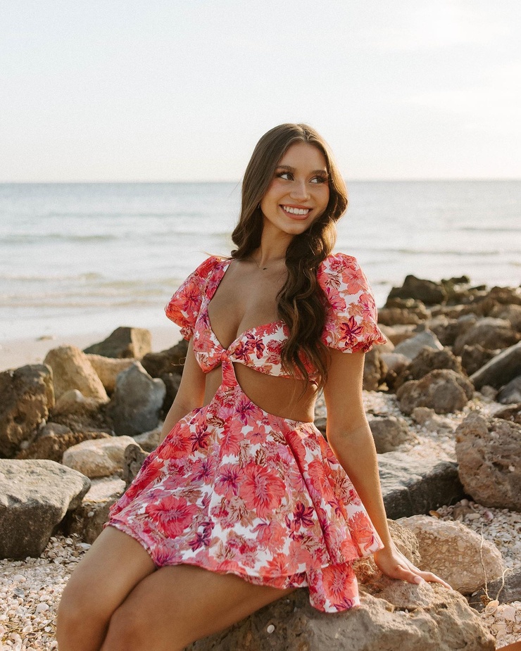 Camila Concannon image