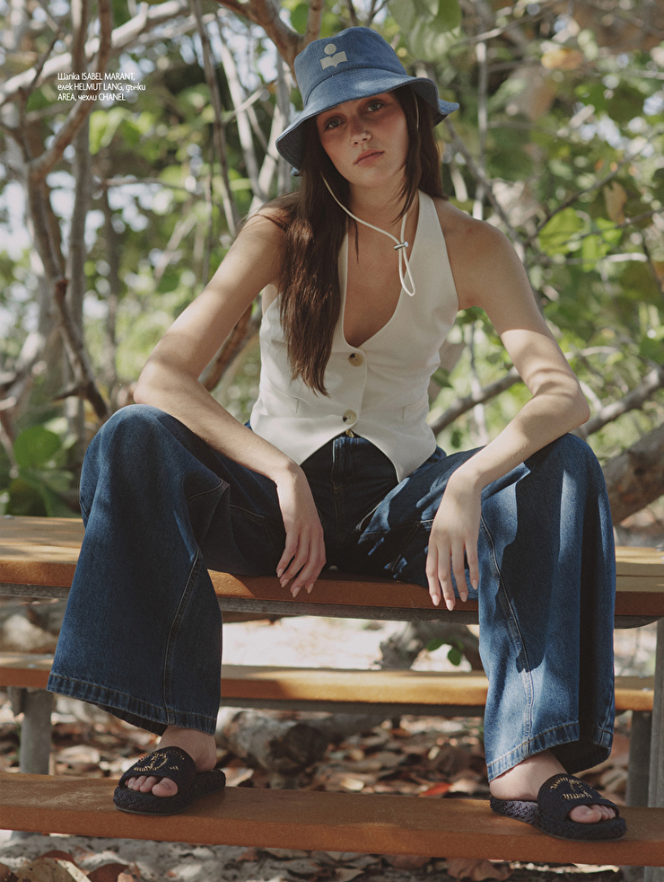 Picture of Elizabeth Oliver