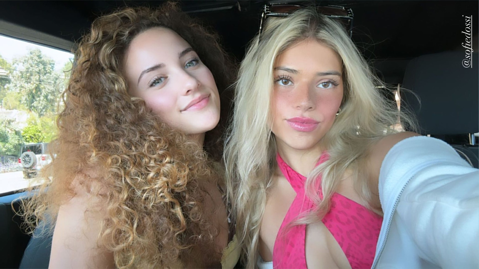 Sofie Dossi