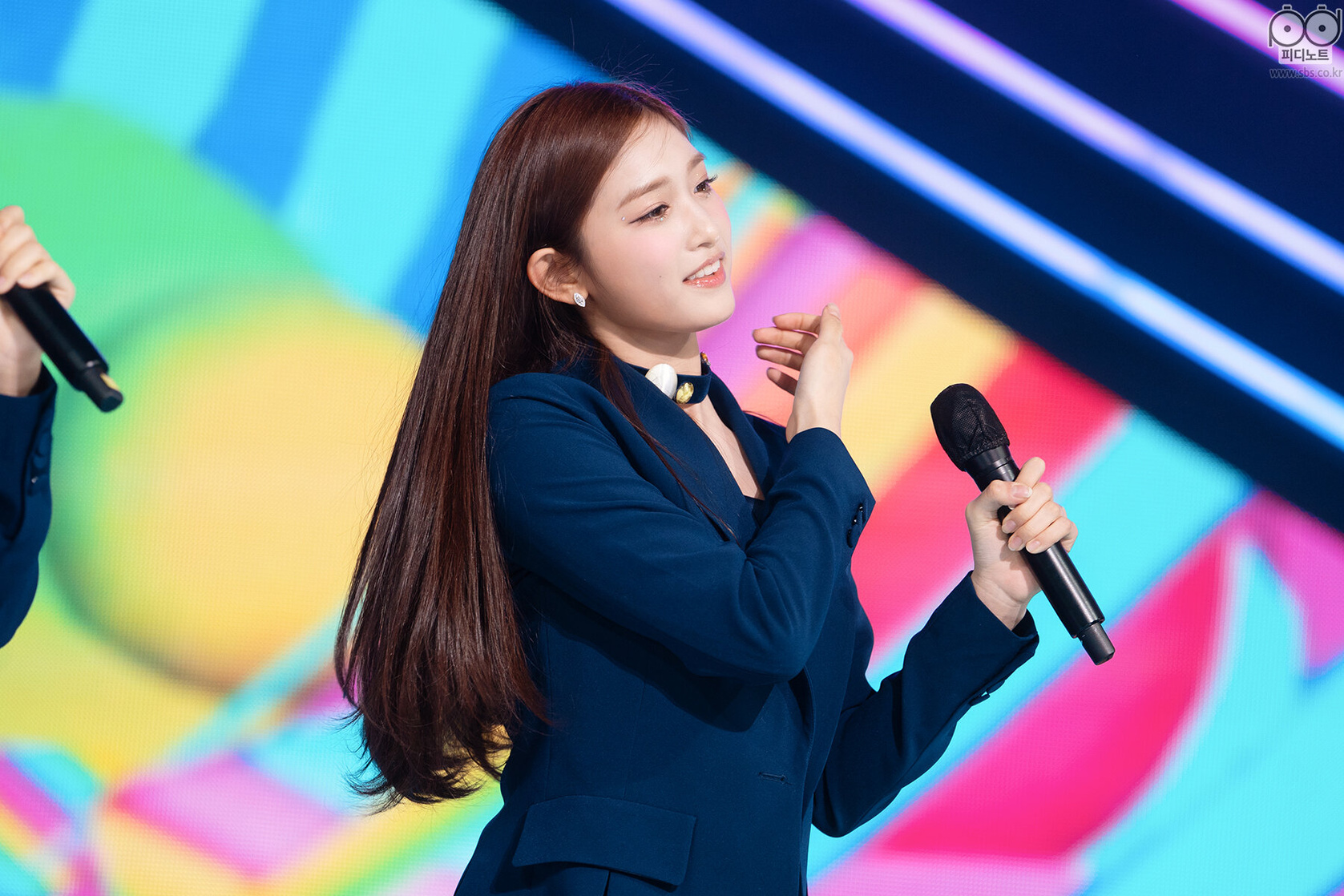 Hyun-seo Lee