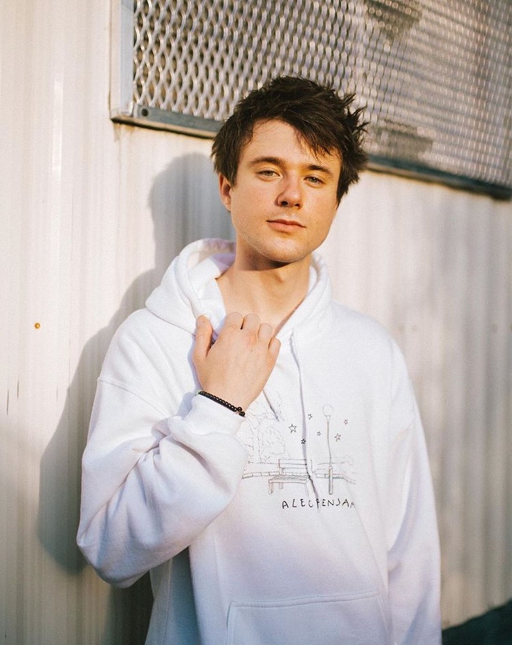 Picture of Alec Benjamin