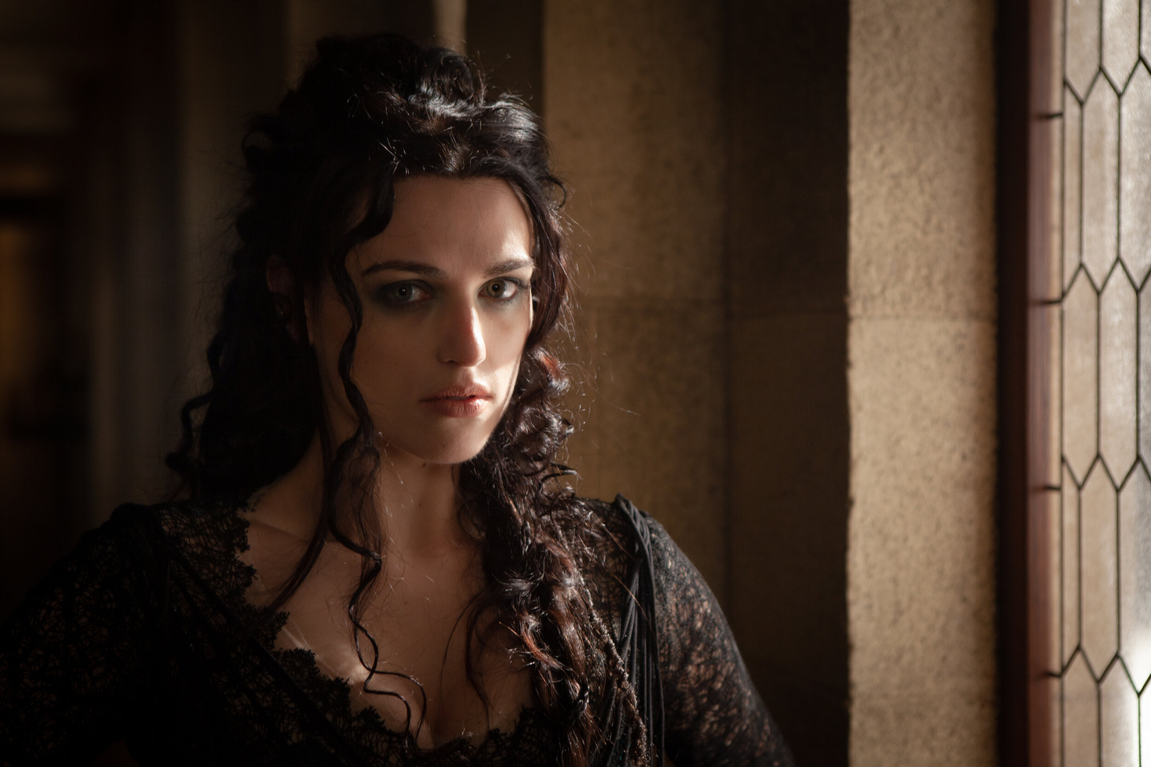 Katie McGrath Katie McGrath